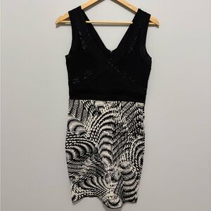 Bebe Beaded Bodycon Patterned Dress Size Medium